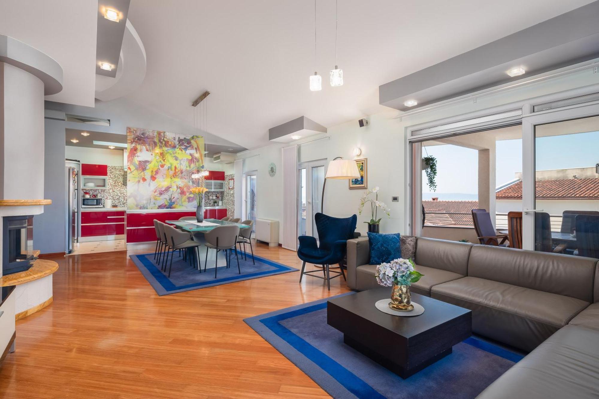 Brkic Apartments With Private Parking Makarska Ruang foto
