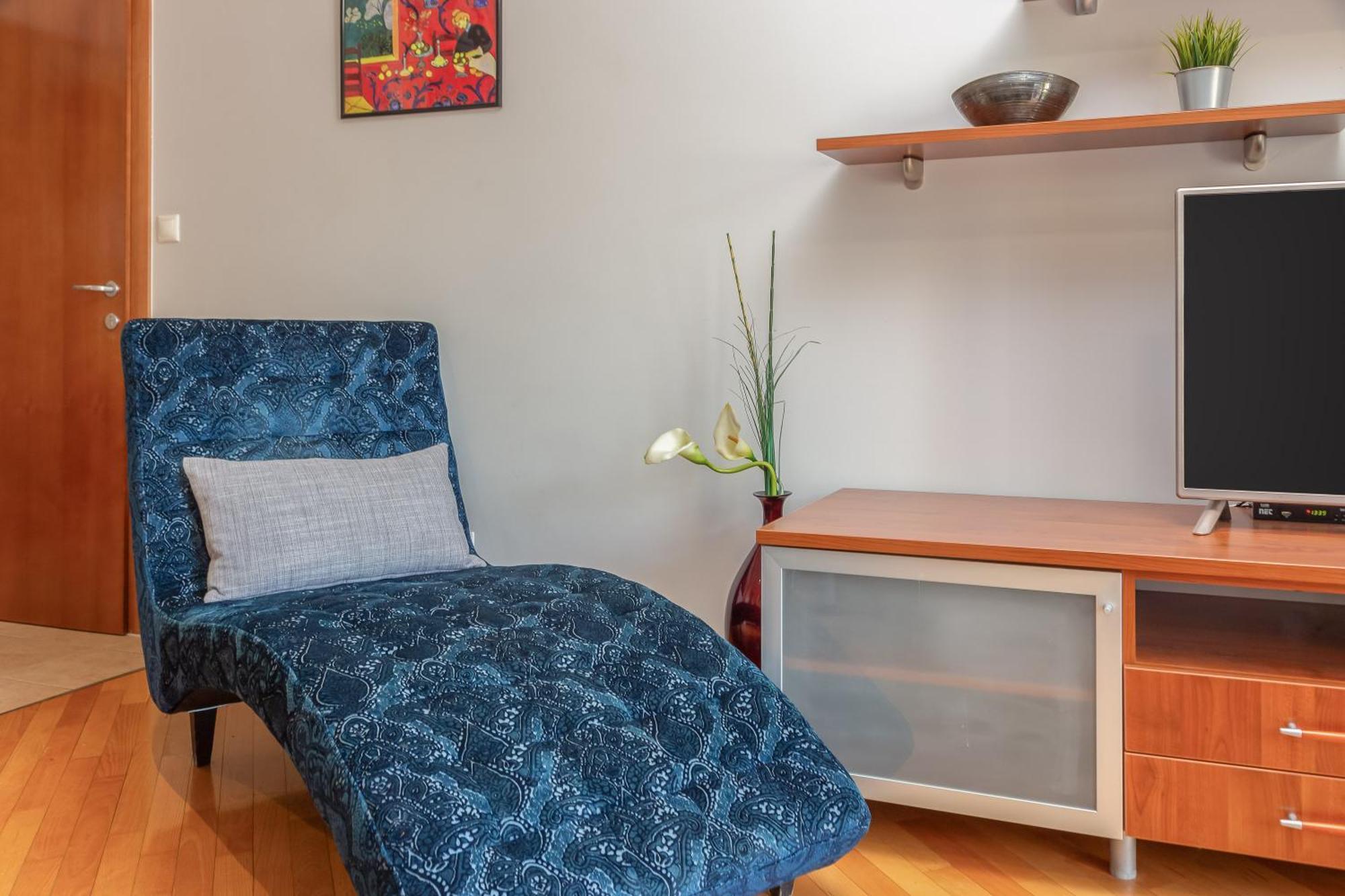 Brkic Apartments With Private Parking Makarska Ruang foto